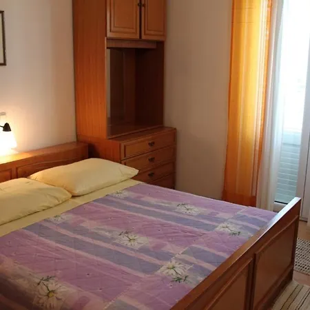 Apartment By The Sea Banjol, Rab - 11060 Banjol