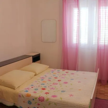 By The Sea Banjol, Rab - 11060 Apartment *
